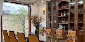 Ngõ Phố Hoàng Quốc Việt, khu vực hiếm bán ,Nhà đẹp ở luôn, Gara, MT 7.5 m