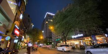 Bán nhà Lê Thánh Tôn Q1, Gần The Lancaster, Ngang 8m, Dòng tiền 1tỷ/năm