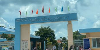 Cần bán lô đất đối diện chợ, cách trường học chỉ 500m, khu dân cư hiện hữu