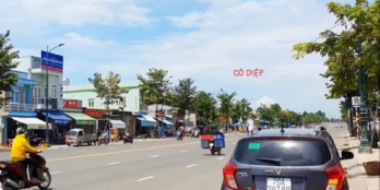 CUỐI NĂM SANG GẤP NHÀ VÀ ĐẤT NGAY KĐT MỚI BÌNH DƯƠNG.GIÁ 1TY1.