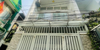 Nhà lô góc 2 mặt, sổ nở hậu, sân để xe, gần hẻm xe hơi