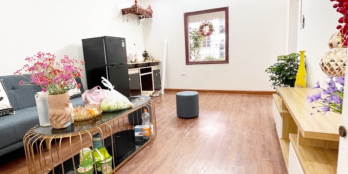 Bán Căn Hộ Tập Thể Quỳnh Mai, Hai Bà Trưng - 70m2-2PN - Full Nội Thất - Giá 1.9