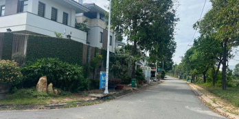 Chủ ngộp cần bán lô kế góc biệt thự view sông SG, 354m2 full thổ cư