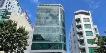 Ngộp bank bán tòa nhà góc 2 MT Nam Kỳ Khởi Nghĩa, P.VTS, Q.3 - 7x16m -HĐT 185 tr