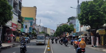 BÁN NHÀ MẶT TIỀN KINH DOANH, NGÃ TƯ  LŨY BÁN BÍCH, TÂN PHÚ - 4,5 x 29M - 17,5 T