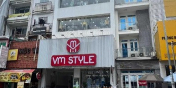 Căn duy nhất 2MT HXH Lê Thị Riêng, Bến Thành, Q1. DT: 6x15m, 4 tầng , HĐ thuê 70