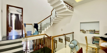 Nhà 3 tầng sát Nguyễn Văn Linh, 180m2 chỉ 7.x tỷ 076 222 55 52