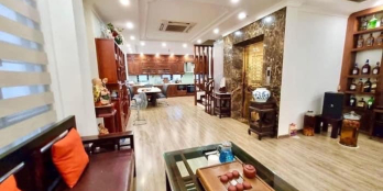 Bán nhà phân lô QĐ phố Lạc Long Quân, Cầu Giấy. Ngõ thông, Oto đỗ cửa, DT rộng 7