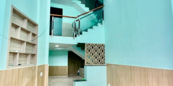 Nhà đẹp 50m2, 3 tầng, hẻm kinh doanh Vĩnh Khánh. 5,4 tỷ