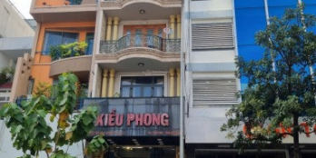 Bán gấp nhà MT 220 Nguyễn Đình Chiểu, P.6, Q.3- DT: 5x20m, HĐT 160tr/th