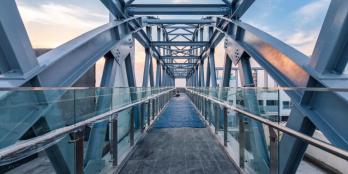 CĂN HỘ CẦU KÍNH 360 ĐỘ HÓT NHẤT BÌNH DƯƠNG KẾ BECAMEX TOWER