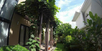 Biệt thự XANH - Hơn 400m2 - Khu VIP Quận 7 - RẤT ĐẸP - CẦN BÁN