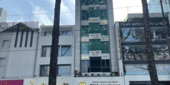 Kẹt tiền bán gấp nhà MT Nguyễn Thiện Thuật Phường 5 Quận 3 - DT 6.5x25m - HDT 25