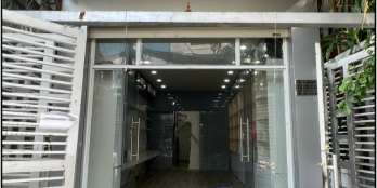 Cho thuê rẻ nguyên căn 4 x 12m 1 trệt 4 lầu Đất Thánh Tân Bình TP.HCM