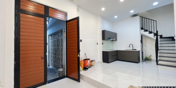 Nhà đẹp đường Khánh Hội Q4, 28m2 chỉ 3,14 tỷ