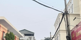 Trung Tâm Lạc Long Quân. Mặt Ngõ To Như Phố. Oto Tránh Nhau, Kinh Doanh đỉnh