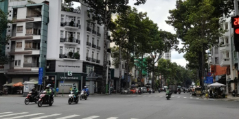 GẦN 100M2 ngay Lê Hồng Phong và An Dương Vương - 4 tầng vào ở ngay hay xây mới.