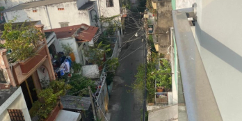 Hậu Giang Quân 6-nhà mới 4 tầng hẽm xe hơi chỉ nhỉnh 6 tỷ