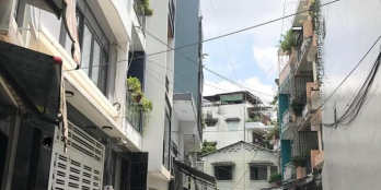 Nhà 49m2 (5 x 12), 5 tầng 5pn, Phan Đăng Lưu, Phú Nhuận. 8,5 tỷ