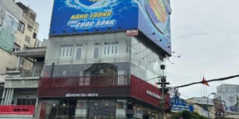 Bán căn góc 2MT Nguyễn Thị Minh Khai, Q.1 -DT 7x25m - Hầm 7 tầng - HĐT: 250 tr