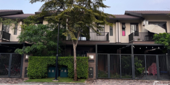 Nhà phố vườn 1 trệt 1 lầu 90m2 2 mặt tiền view kênh đào khu đô thị Waterpoint