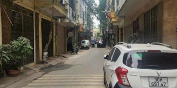 Phân Lô phố Vĩnh Phúc, Ba Đình. 40m, 6T Thang máy, Mt 4,8m, 9,3 Tỷ. Nhà mới đẹp