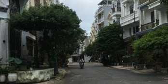 CẦN BÁN NHÀ CHỈ 6.4 TỶ NHÀ MỚI XÂY, HẺM XE HƠI, TRẦN THỊ NĂM,Q12, 5 TẦNG, 56m2