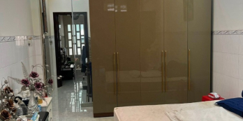 Hòa Bình ngay CV Đầm sen-nhà đẹp Full nội thất-DT74m2.