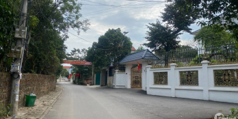 Bán 278m2 trục chính Làng Bầu Liên Bảo cực đẹp và rẻ nhất, gần Đa Khoa tỉnh