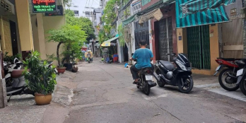 Nguyễn Trọng tuyển nhà 2 mặt tiền giá rẻ chỉ 5 tỷ cần bán gấp