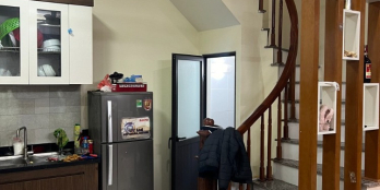 Chính chủ cần bán 30m xây 5 tầng tổ dân phố Trung Bình, phường Dương Nội