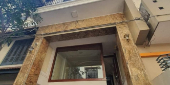 Hoa Hậu Hoàng Cầu, Đống Đa. Dt 65m, 7T, Mt 4,5m, 28 Tỷ. Vị trí Víp, Ở và KDoanh