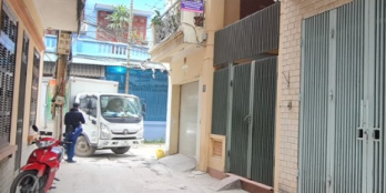 Phân lô Phùng Chí Kiên, nhà đẹp KDoanh, Oto vào nhà. Dt 46m, 5T, Mt 4m1, 9,9 Tỷ