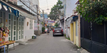 Nhà hẻm xe hơi giá rẻ 54m2 chỉ 4 tỷ hơn không huy hoạch