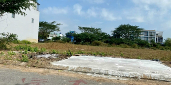 BÁN ĐẤT XUÂN THỚI SƠN-HÓC MÔN 10x35 MT ĐƯỜNG 12M KDC GIÁ RẺ 820TR SHR