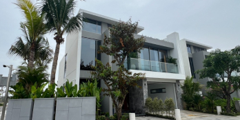 Biệt thự biển Đà Nẵng full hồ bơi + sân vườn DT 427 m2 3PN giá chỉ 13.1 tỷ