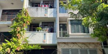 HIẾM - MẶT TIỀN ĐƯỜNG KHU PHÂN LÔ CHU VĂN AN- 4TẦNG  7PHÒNG - VỊ TRÍ SIÊU ĐẸP