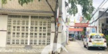 LÔ GÓC 2 MẶT TIỀN ĐƯỜNG SỐ 10 - P. TÂN QUY - QUẬN 7 DT : 6x20m