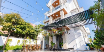 BÁN BIỆT THỰ ĐƯỜNG LÊ HỒNG PHONG - TP.VŨNG TÀU, DT 300M2 x 3 TẦNG, HỒ BƠI - 33TỶ