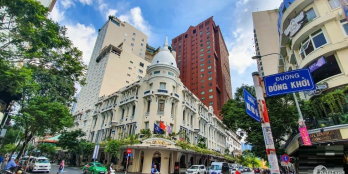 Bán nhà MT ngay Nhà Hát Lớn - Đồng Khởi,Q.1 - 4x17m(68m2)3 tầng - Gía: 70 tỷ