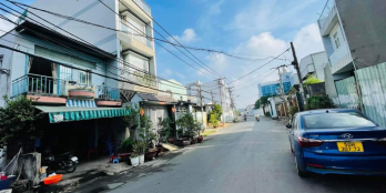 Cần bán gấp nhà hẻm xe tải 20 X 20 giá 19 tỷ hương lộ 2 bình tân