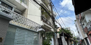 CHỈ 70tr/m2. Nhà C4 HXH, ngay chợ Hoàng Hoa Thám, Phường 13, Tân Bình.