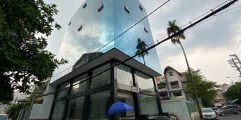 Bán nhà góc 2 MT đường Nguyễn Huy Tưởng, P.6 QBT, DT 12x20, giá 100 tỷ TL