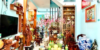 Siêu phẩm mới ở ngay CMT8 Tân Bình giáp Q10,sát hẻm xe hơi, 54m2, 2 tầng