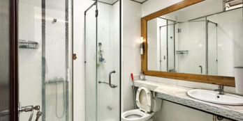 VỊ TRÍ VIP_SAU LƯNG MẶT TIỀN_P2 PHÚ NHUẬN_NHÀ ĐẸP 5.5 TẦNG - VÀI BƯỚC RA Ô TÔ