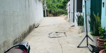 Bán nhà ngay chợ Hưng Long 80m2 giá rẻ nhất khu vực