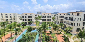 Bán gấp! Căn Villas shop 3 tầng giá hợp lí view hồ cảnh quan, công viên nước.