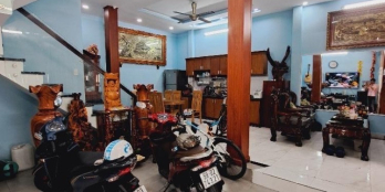 VIP TÂN PHÚ - HÀNG HIẾM - XE HƠI VÀO NHÀ- 75M2 (7,5 x 10), 2 TẦNG LỘNG LẪY