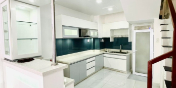 5 TẦNG - NHÀ ĐẸP - XE HƠI ĐỖ CỬA RẤT GẦN MẶT TIỀN ĐƯỜNG - 4 PN - P5 BÌNH THẠNH