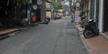 Bán gấp nhà Mặt ngõ 1194 Đường Láng ô tô tránh, 32m2 4 tầng, KD đỉnh